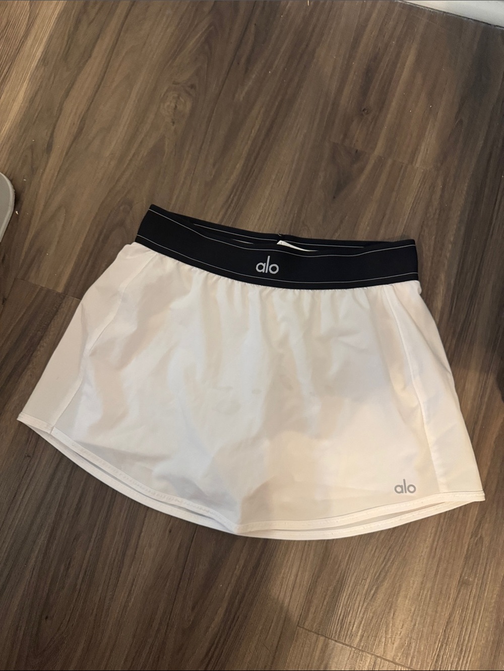 ALO Yoga White Mini Skirt with Black Waistband